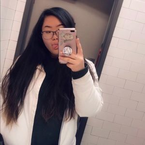 Meet your Posher, Christina